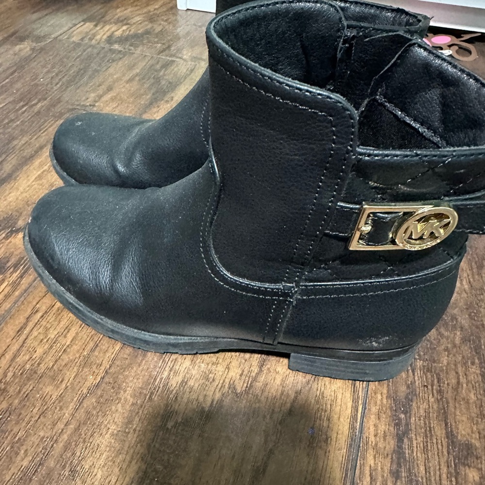 Michael Kors Black Leather Ankle Booties